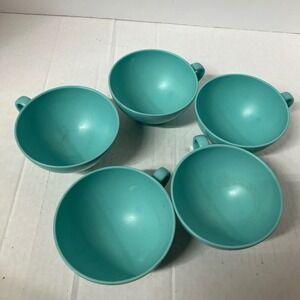 Texas Ware Turquoise Soup‎ Bowls Set of 5 Vintage Childrens Plastic Cups Handles